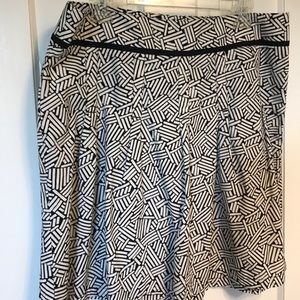 Loft black and cream patterned skirt size 12
